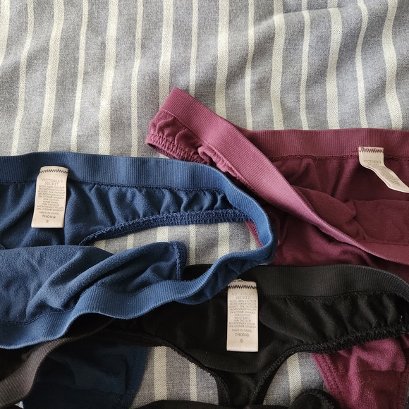 Victoria Secret Thong Panties - Picture 2 of 3